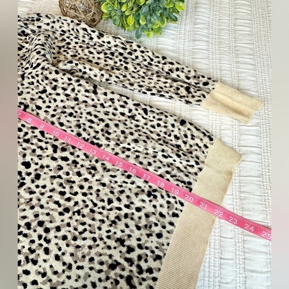 Who What Wear Shadow Leopard Print Sweater Size  Medium - Picture 5 of 8